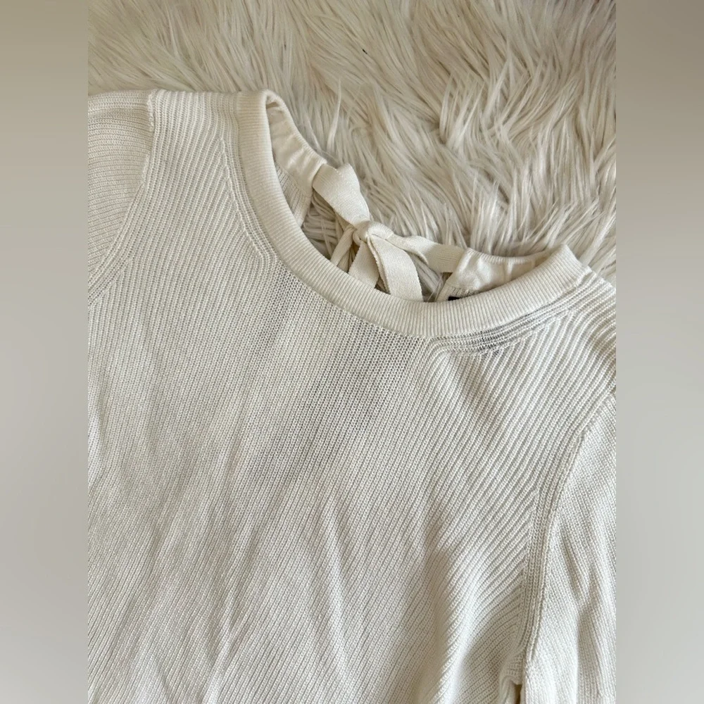 Banana Republic tie back sweater